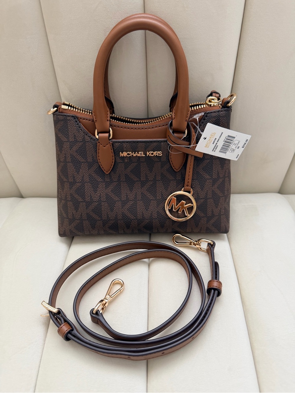 Michael Kors Crossbody Bag